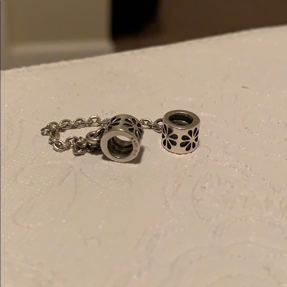 Pandora safety chain